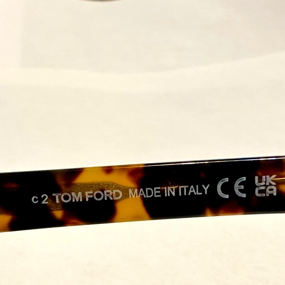 Tom Ford Sunglasses - Model River T367 - Picture 5 of 5